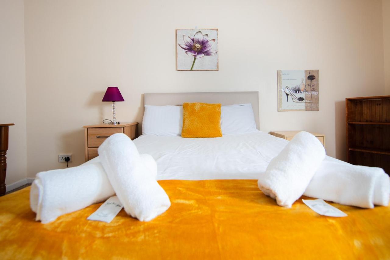 إدنبرة Fab Arthur Seat Views, Old Town Apartment المظهر الخارجي الصورة